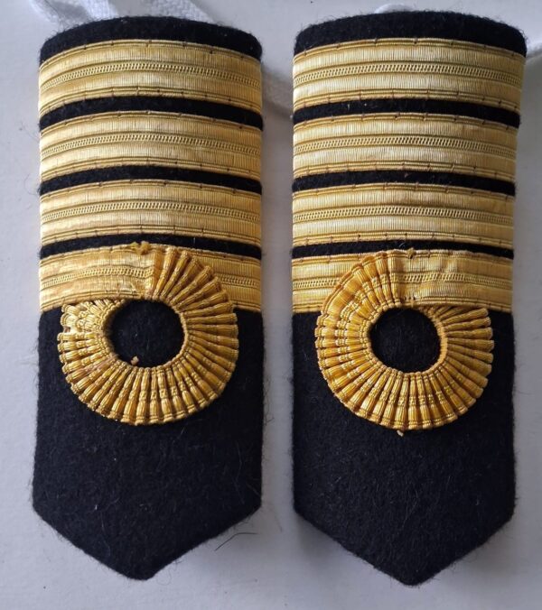 Commodore Epaulette   Pair
