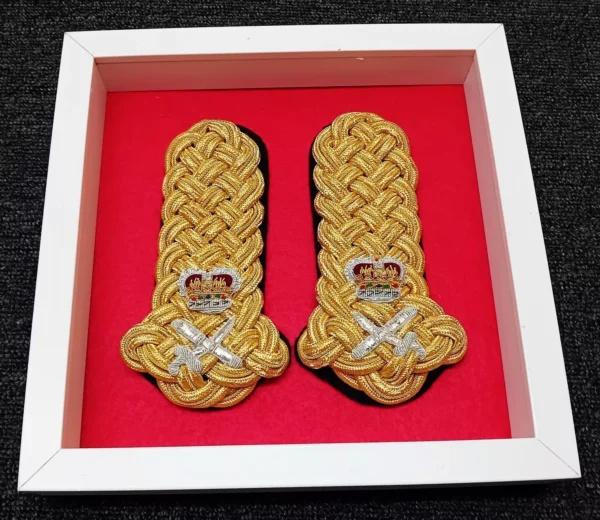 Pair of Lieutenant Generals Epaulettes
