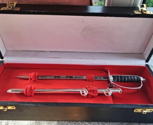 New Swords & Scabbards 4 New Swords & Scabbards 4